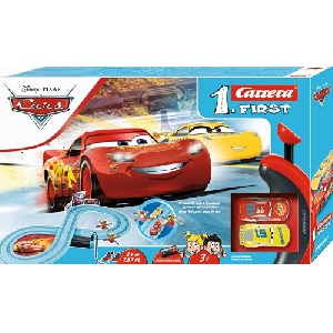 Carrera First Set – Disney/Pixar Cars Race of Friends Autorennbahn um 20,74 € statt 33,50 €