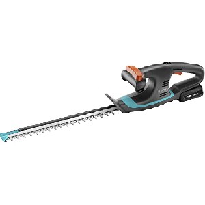 Gardena EasyCut 40/18V P4A Ready-To-Use Akku-Heckenschere inkl. Akku 2.0Ah um 80,57 € statt 107,76 €