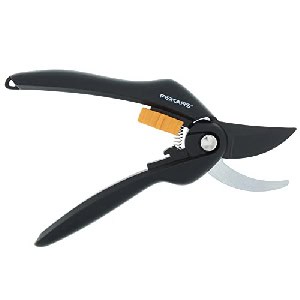 Fiskars P26 SingleStep Bypass Gartenschere um 10,07 € statt 18,48 €