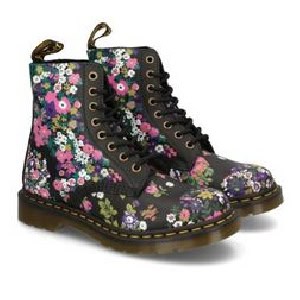 Dr. Martens “1460 Pascal” Damen-Stiefel (versch. Farben) ab 76,46 €