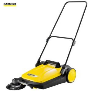 Kärcher S4 Kehrmaschine um 80,10 € statt 100,34 €