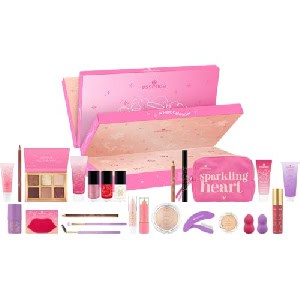 essence “Make My Heart Sparkle” Beauty Adventkalender um 25,20 € statt 39,98 €