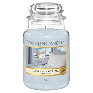 Yankee Candle A Calm & Quiet Place Duftkerze 623g (mit langer Brenndauer bis zu 150 Stunden) um 19,15 € statt 25,85 €